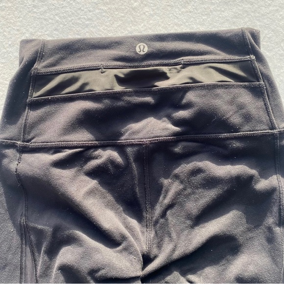 🖤Lululemon leggings, black, size 6.. Used 🖤 - Picture 4 of 12